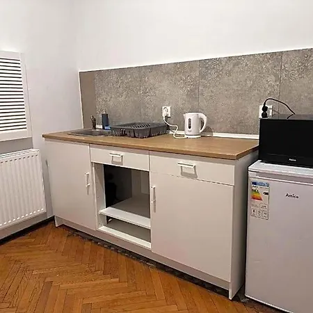 Apolla 34 Poznan