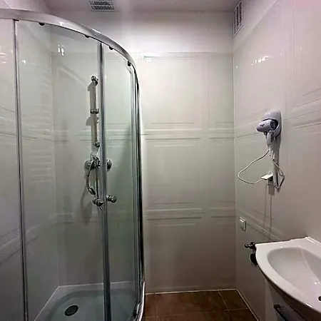 Apolla 34 * Poznan