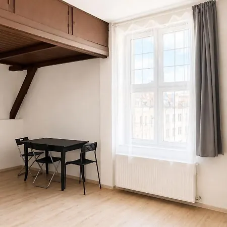 Apolla 34 * Poznań